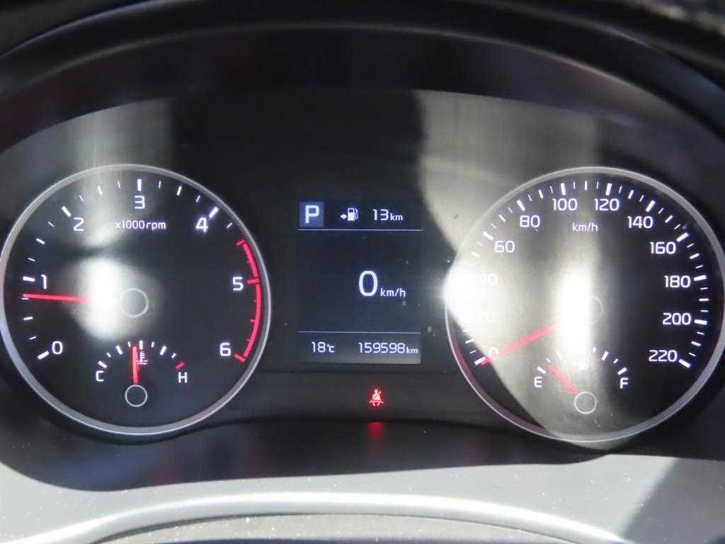 KIA Stonic - Vista 8