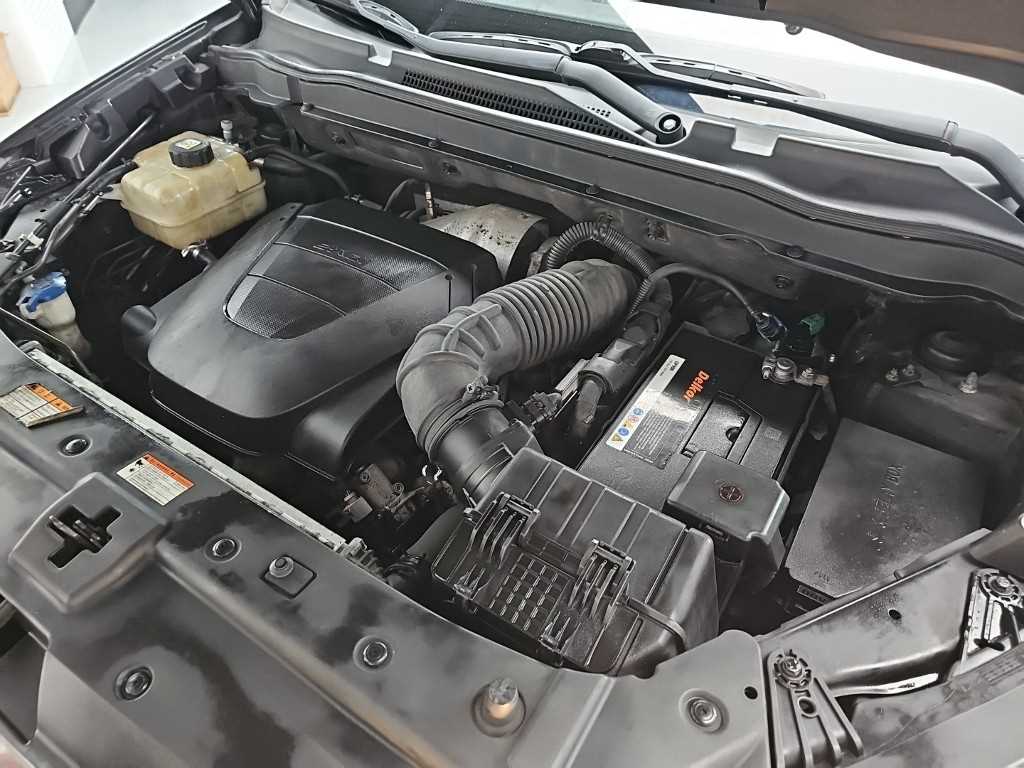 Ssangyong Korando - Vista 5