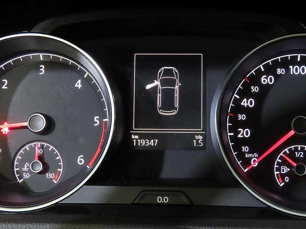 Volkswagen Golf - Vista 9