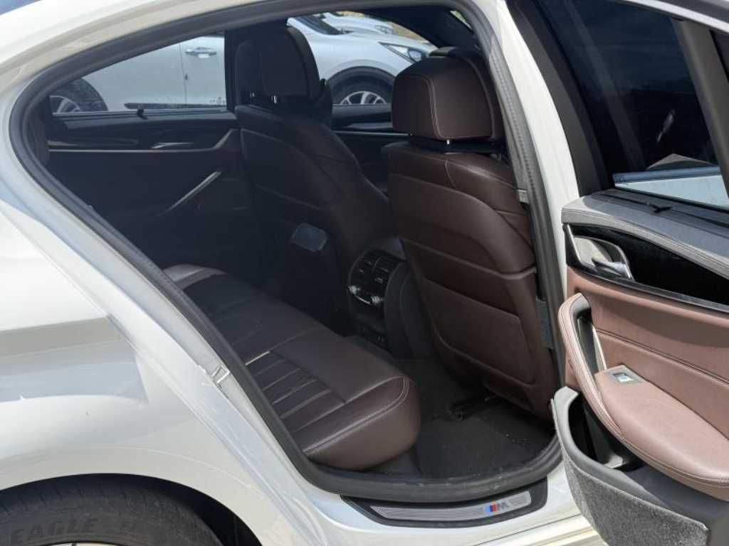 BMW 5 Series 2023 - Importación desde Corea - HF Imports Iquique - Foto 15