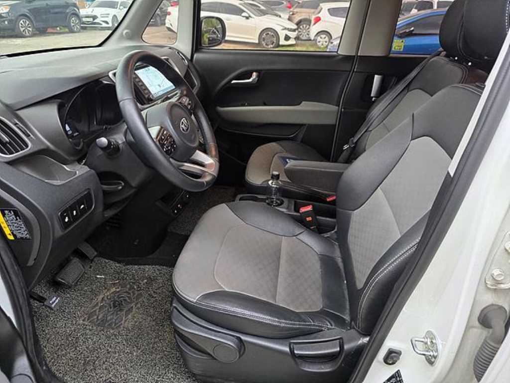 KIA Ray - Vista 6