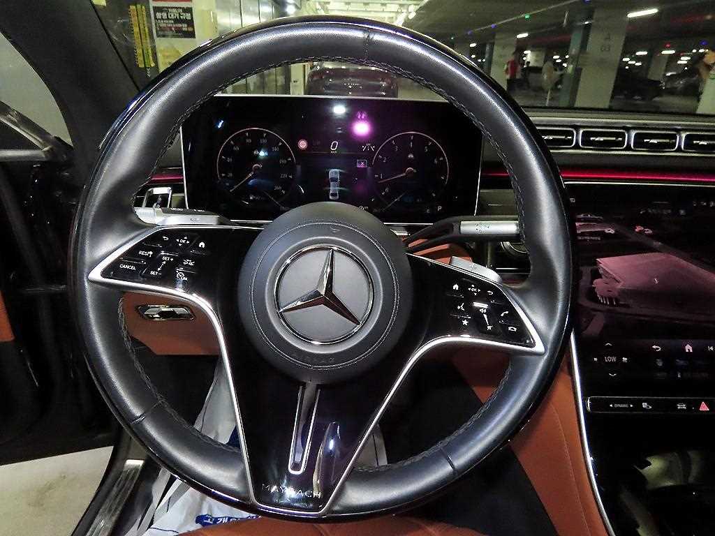 Mercedes Benz S Class - Vista 8