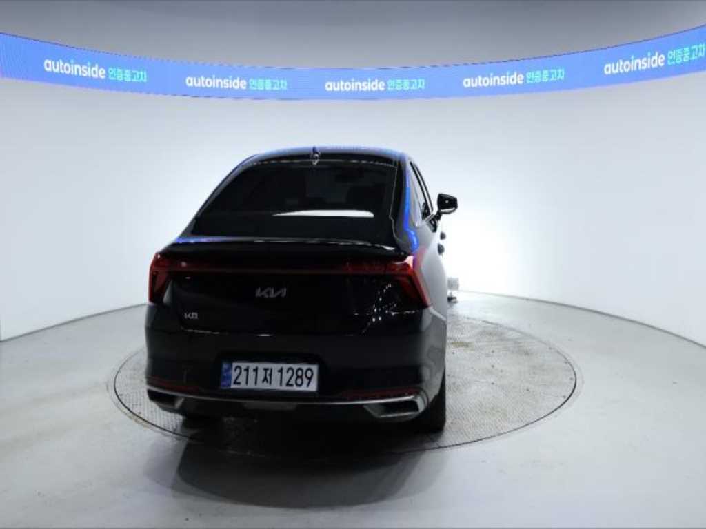 KIA K8 - Vista 3
