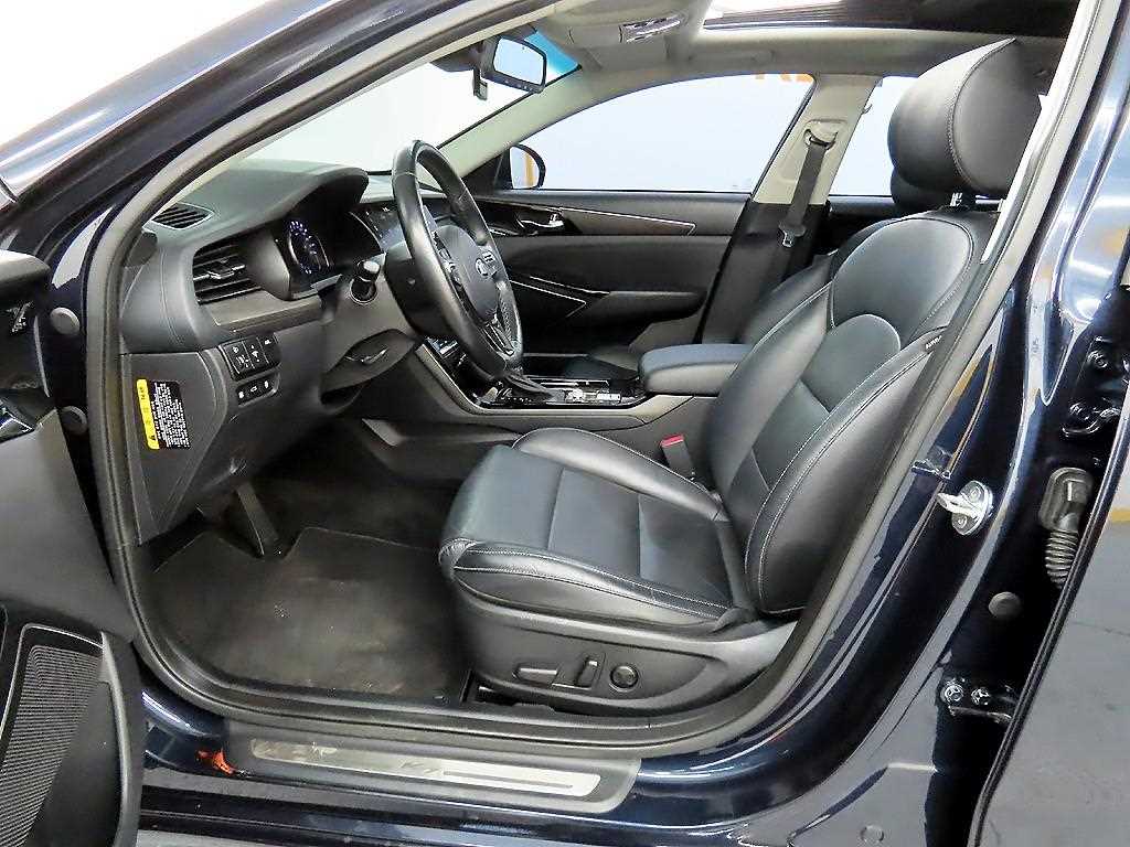 KIA K7 - Vista 5