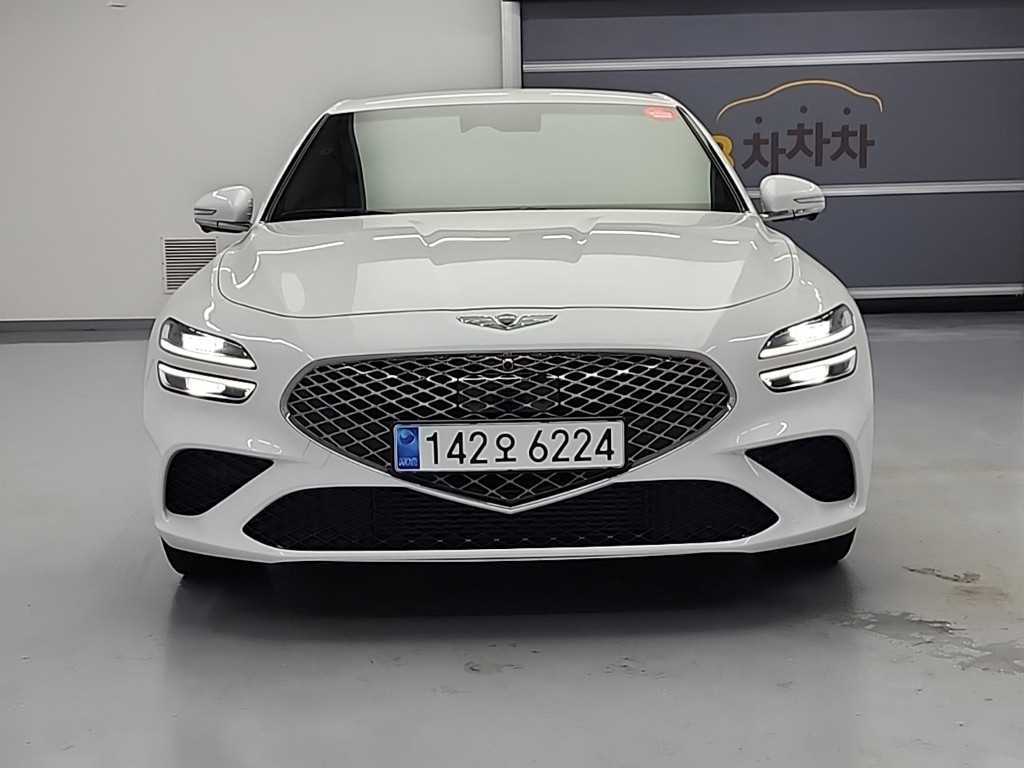 Genesis G70 - Vista 2
