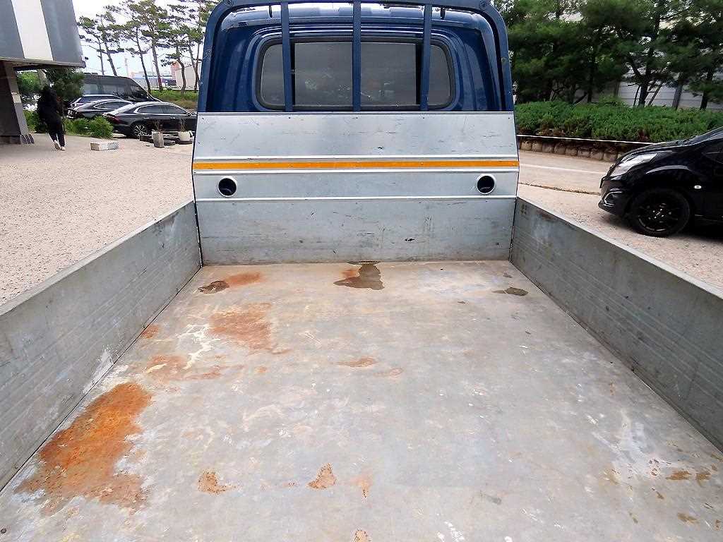 Small Truck Cargo (small) - Vista 5