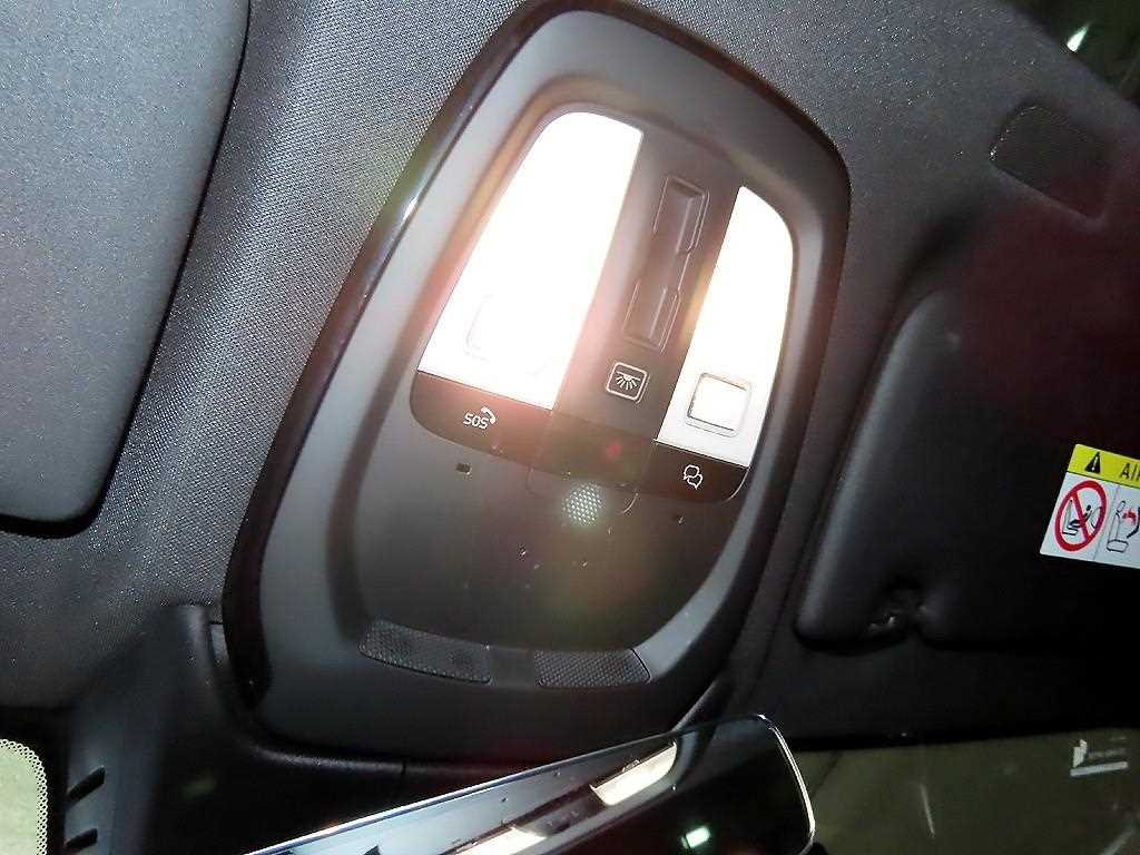 Volvo XC60 2025 Blanco - Importación desde Corea - HF Imports Iquique - Foto 14
