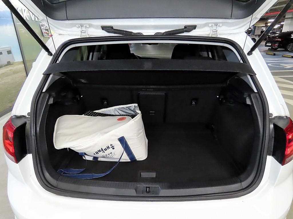 Volkswagen Golf 2015 Blanco - Importación desde Corea - HF Imports Iquique - Foto 17