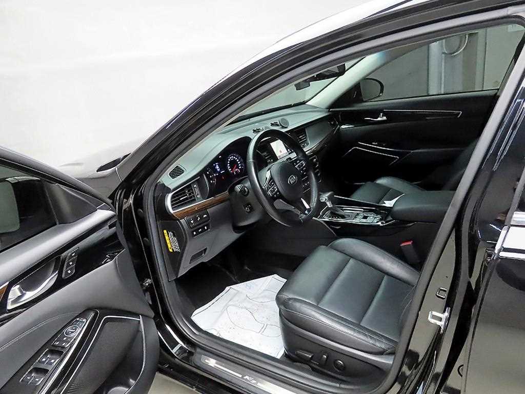 KIA K7 - Vista 5