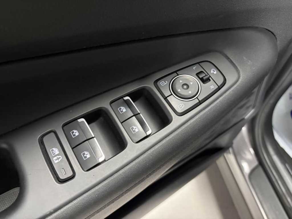 HYUNDAI Santa Fe - Vista 9