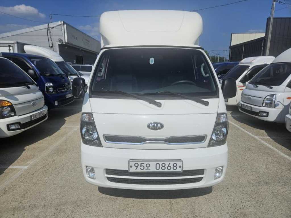 Small Truck Top_Wingbody 2018 Blanco - Importación desde Corea - HF Imports Iquique - Foto 1