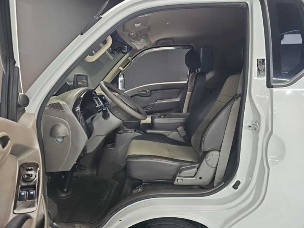 Small Truck Cargo (small) - Vista 12