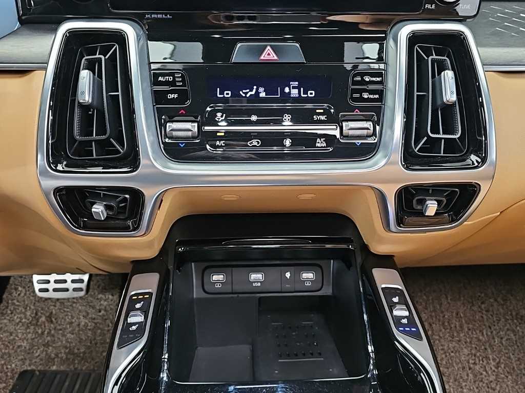 KIA Sorento - Vista 10
