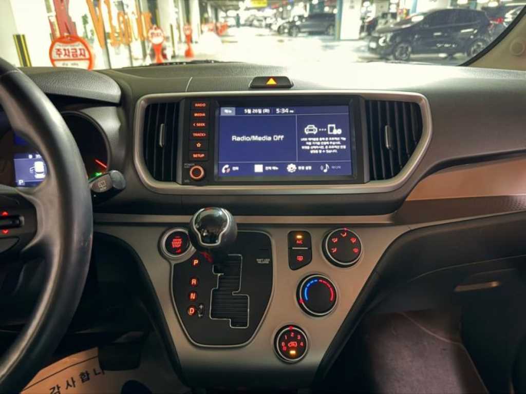 KIA Ray - Vista 10