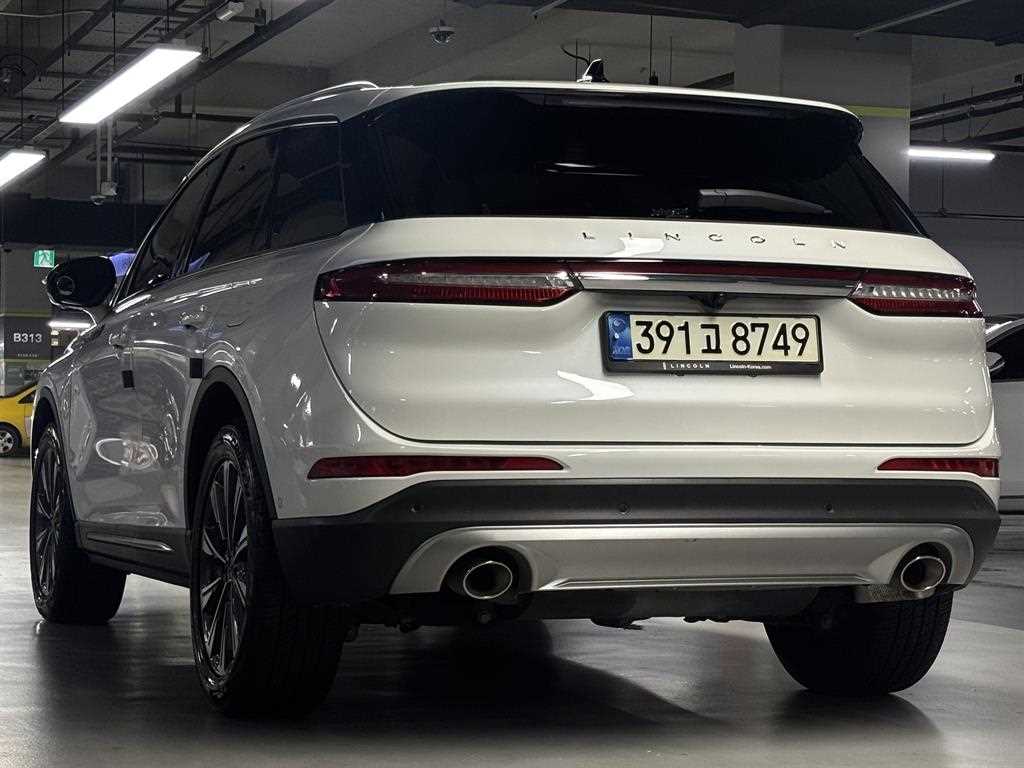 Lincoln Corsair - Vista 6