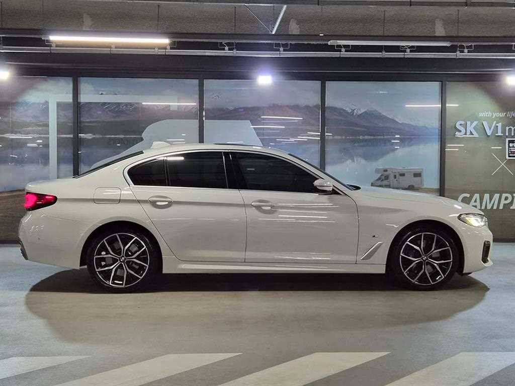 BMW 5 Series - Vista 3