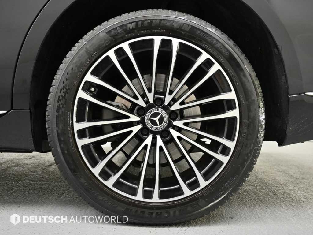 Mercedes Benz S Class - Vista 5