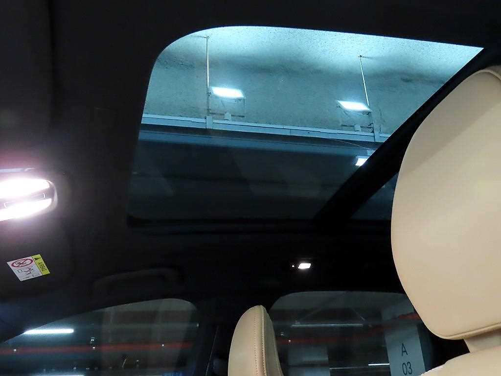 Volvo XC60 2025 Blanco - Importación desde Corea - HF Imports Iquique - Foto 16