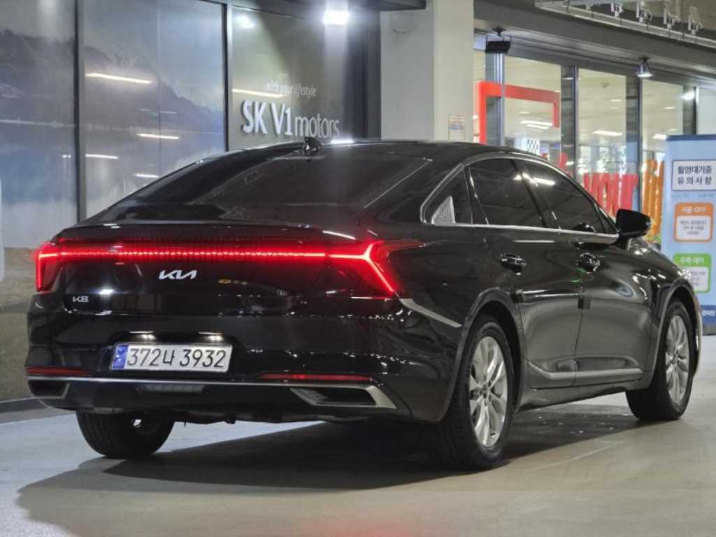 KIA K8 - Vista 3
