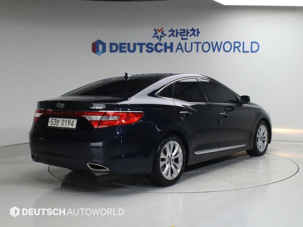 HYUNDAI Grandeur - Vista 2