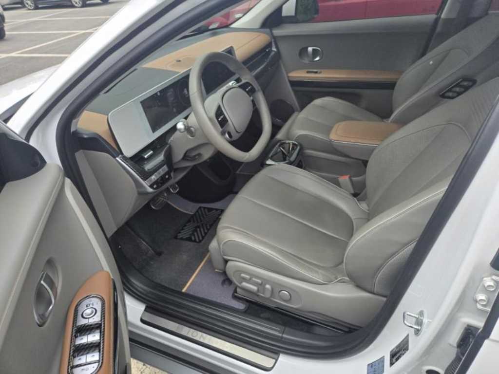 HYUNDAI Ioniq 5 - Vista 12