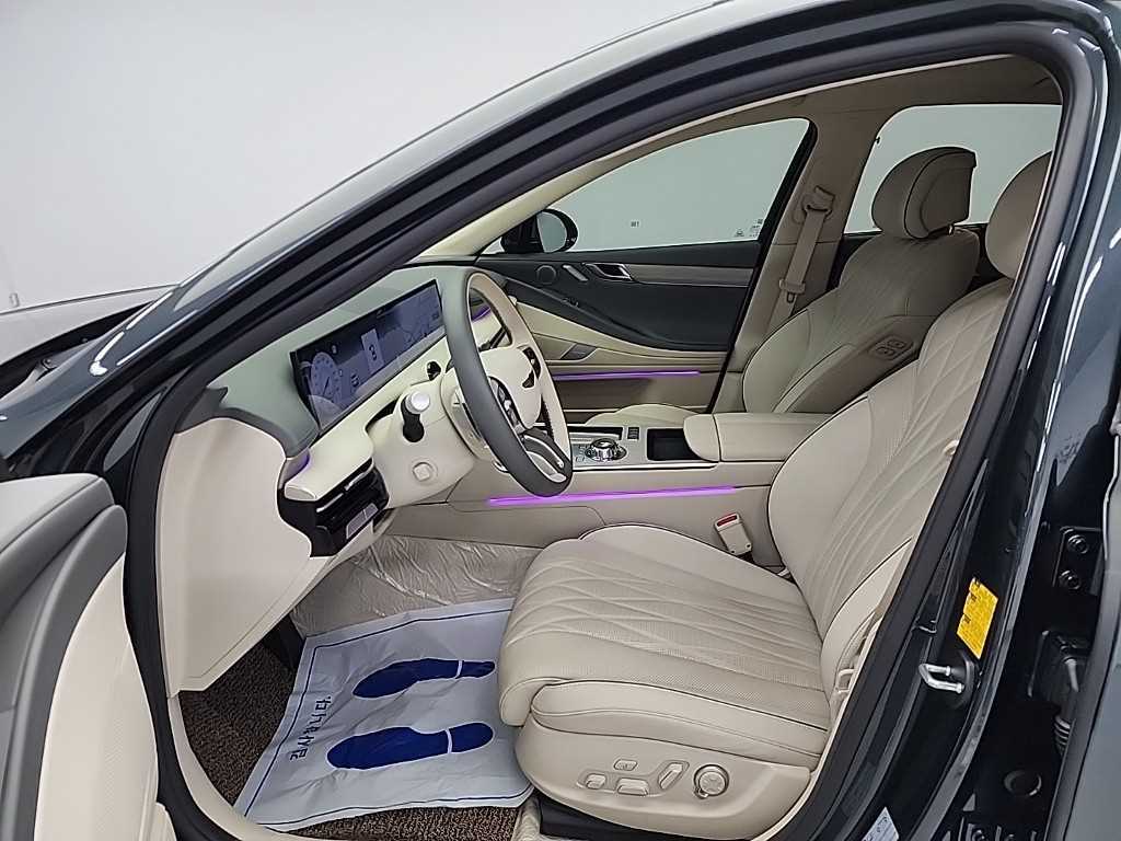 Genesis G80 - Vista 11
