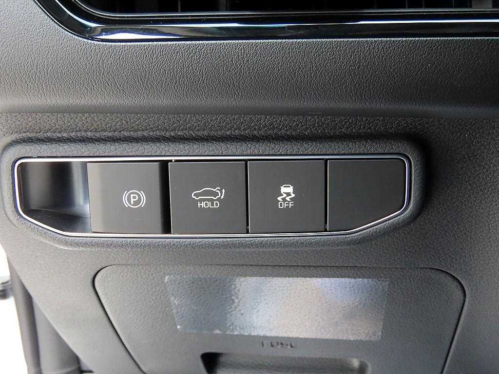 KIA K8 - Vista 12
