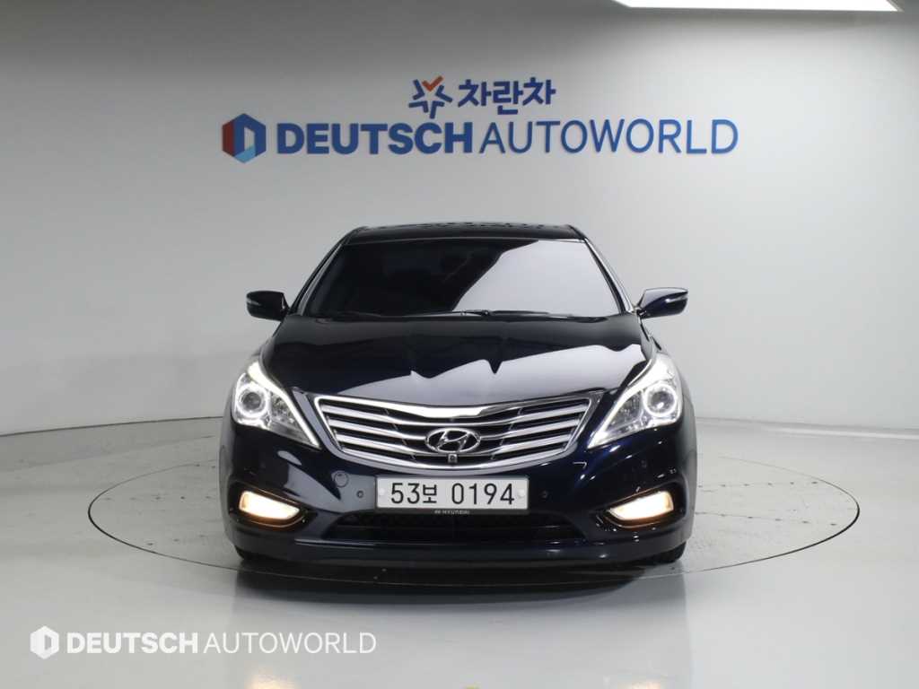 HYUNDAI Grandeur - Vista 3