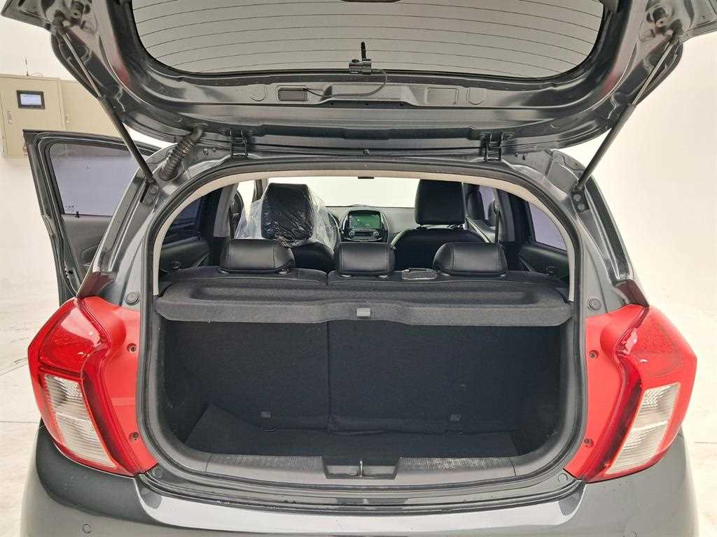 Chevrolet Spark 2019 Gris - Importación desde Corea - HF Imports Iquique - Foto 17