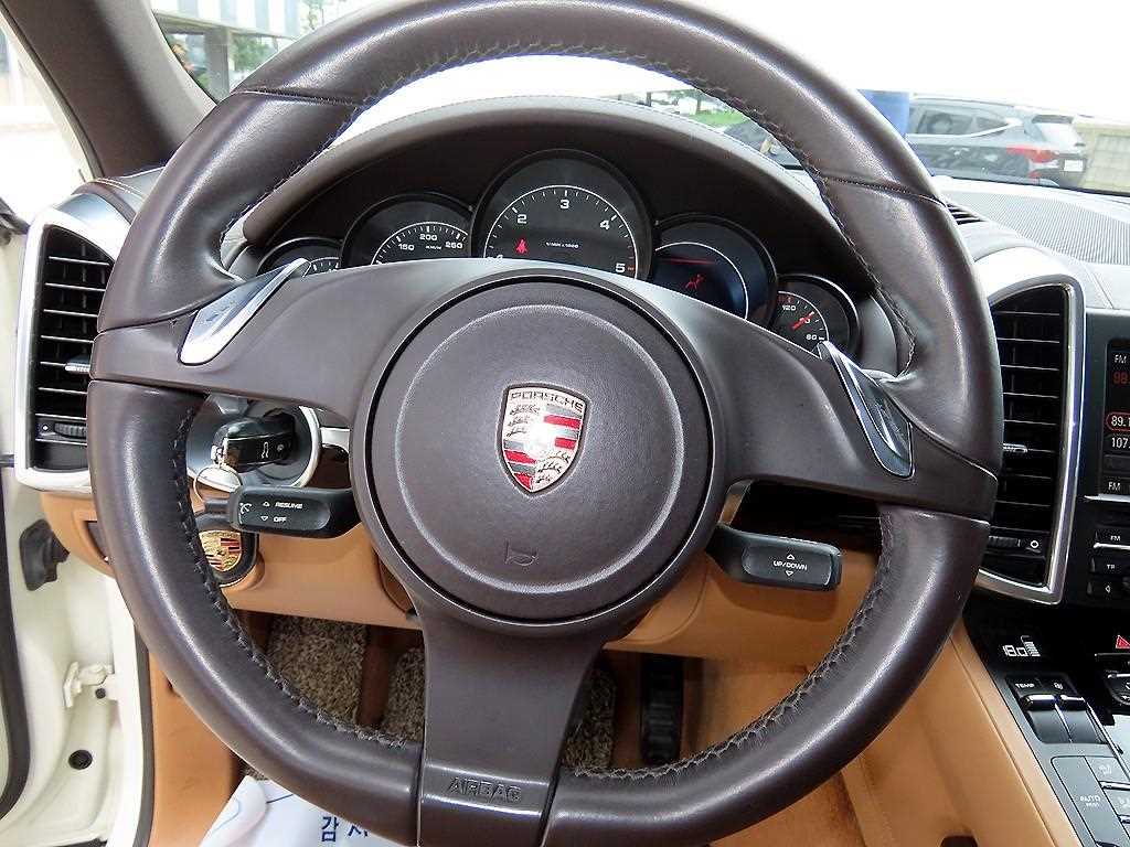 Porsche Cayenne - Vista 8