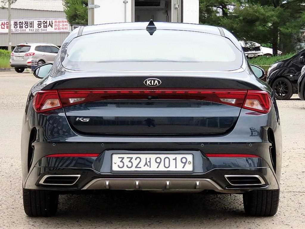 KIA K5 - Vista 4