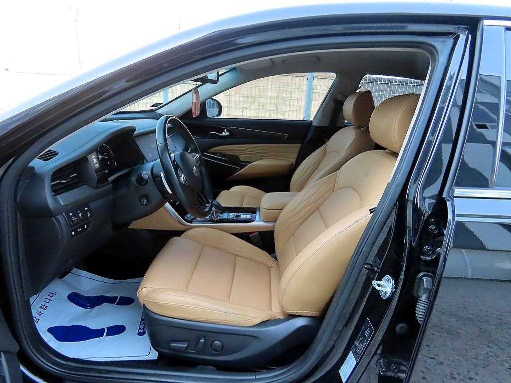 KIA K7 - Vista 5