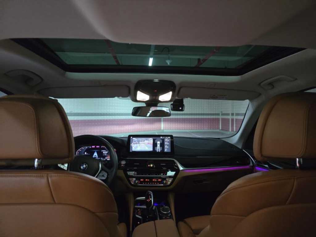 BMW 5 Series 2022 Negro - Importación desde Corea - HF Imports Iquique - Foto 15