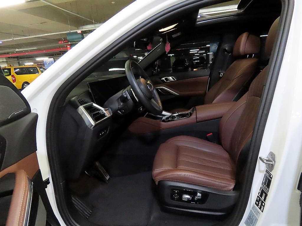 BMW X6 - Vista 6