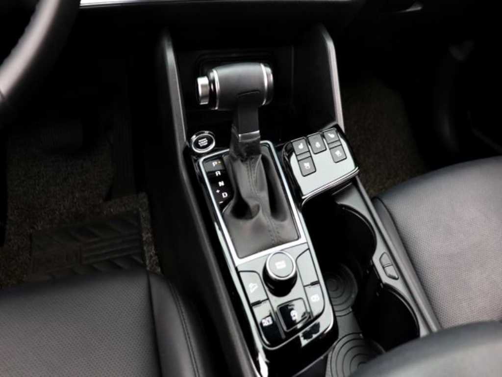 KIA Sportage - Vista 10