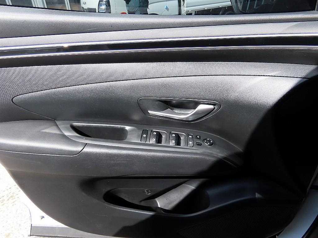 HYUNDAI Tucson - Vista 11