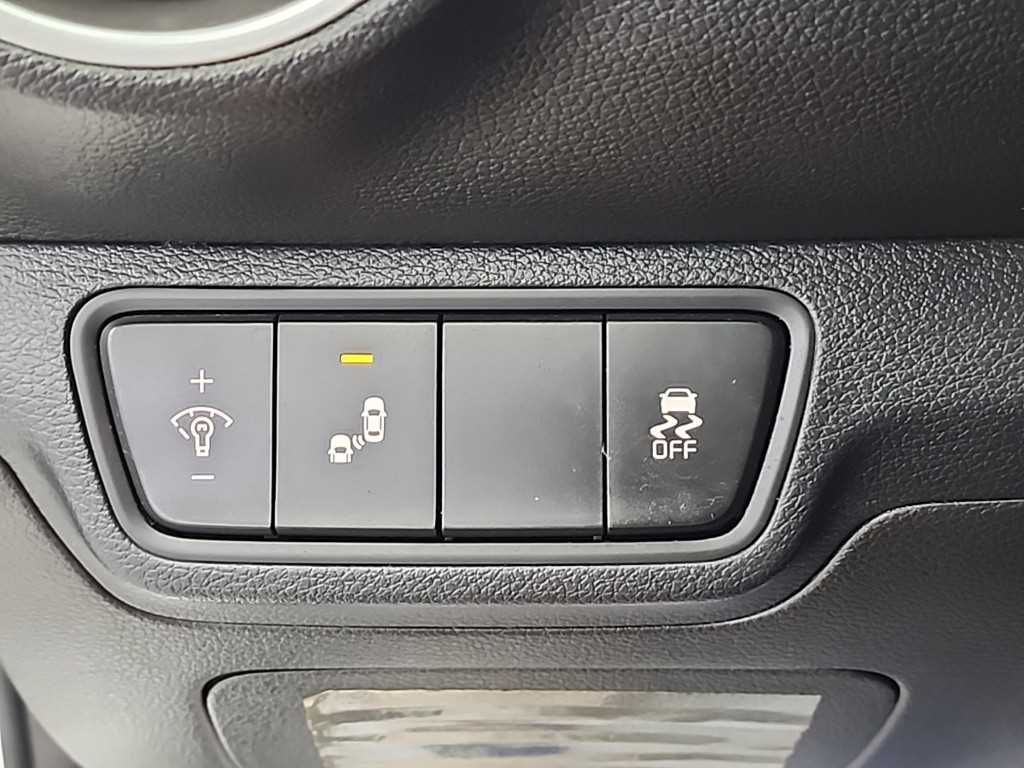 KIA K3 2019 Blanco - Importación desde Corea - HF Imports Iquique - Foto 18