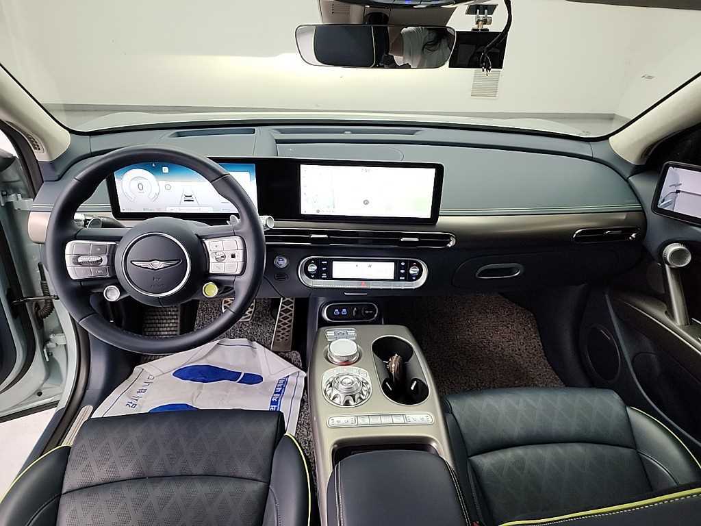 Genesis GV60 - Vista 7