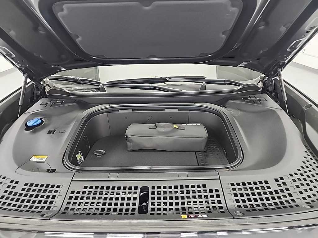 HYUNDAI IONIQ 9 - Vista 5