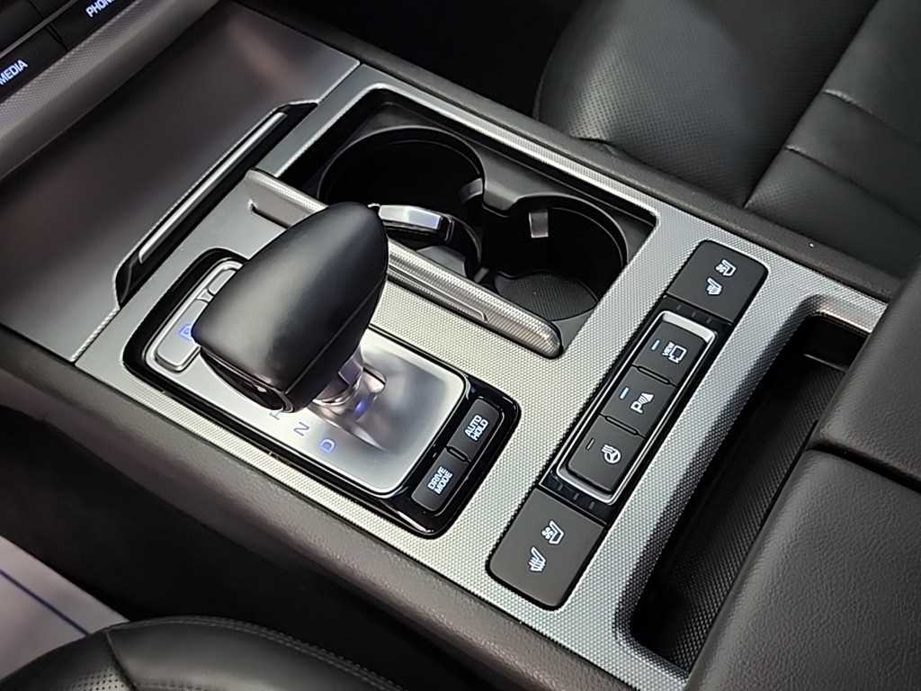 Genesis G80 - Vista 8