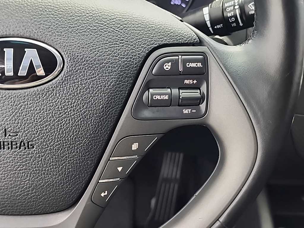 KIA K3 2013 Blanco - Importación desde Corea - HF Imports Iquique - Foto 17