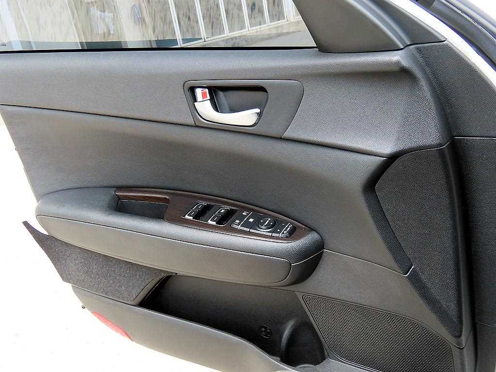 KIA K5 - Vista 11