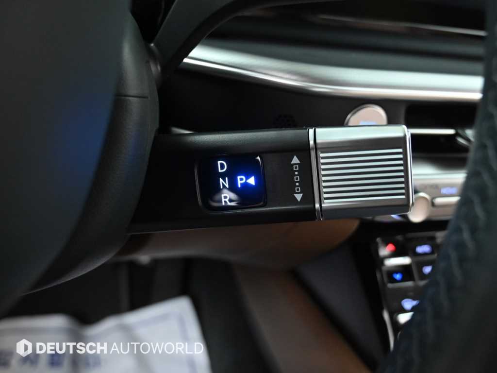 HYUNDAI Grandeur - Vista 9