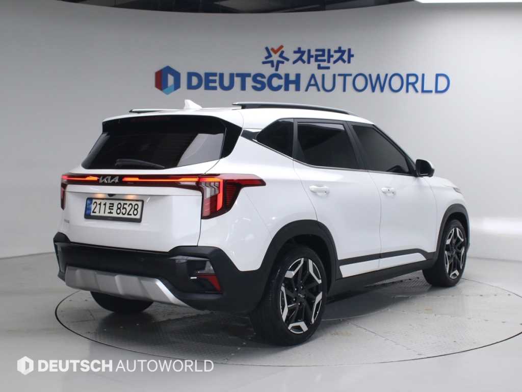 KIA Seltos - Vista 3