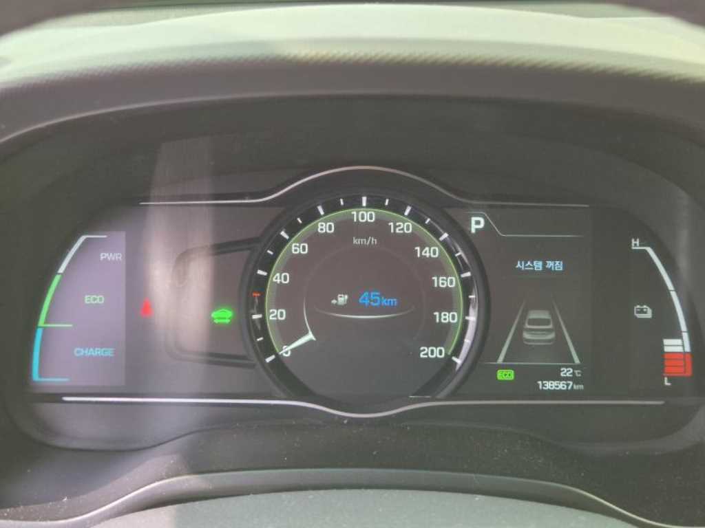 HYUNDAI Ioniq 2019 Negro - Importación desde Corea - HF Imports Iquique - Foto 13