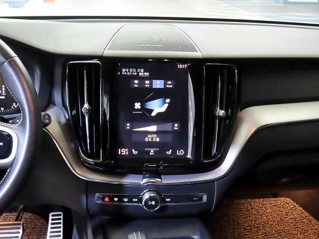 Volvo XC60 - Vista 11