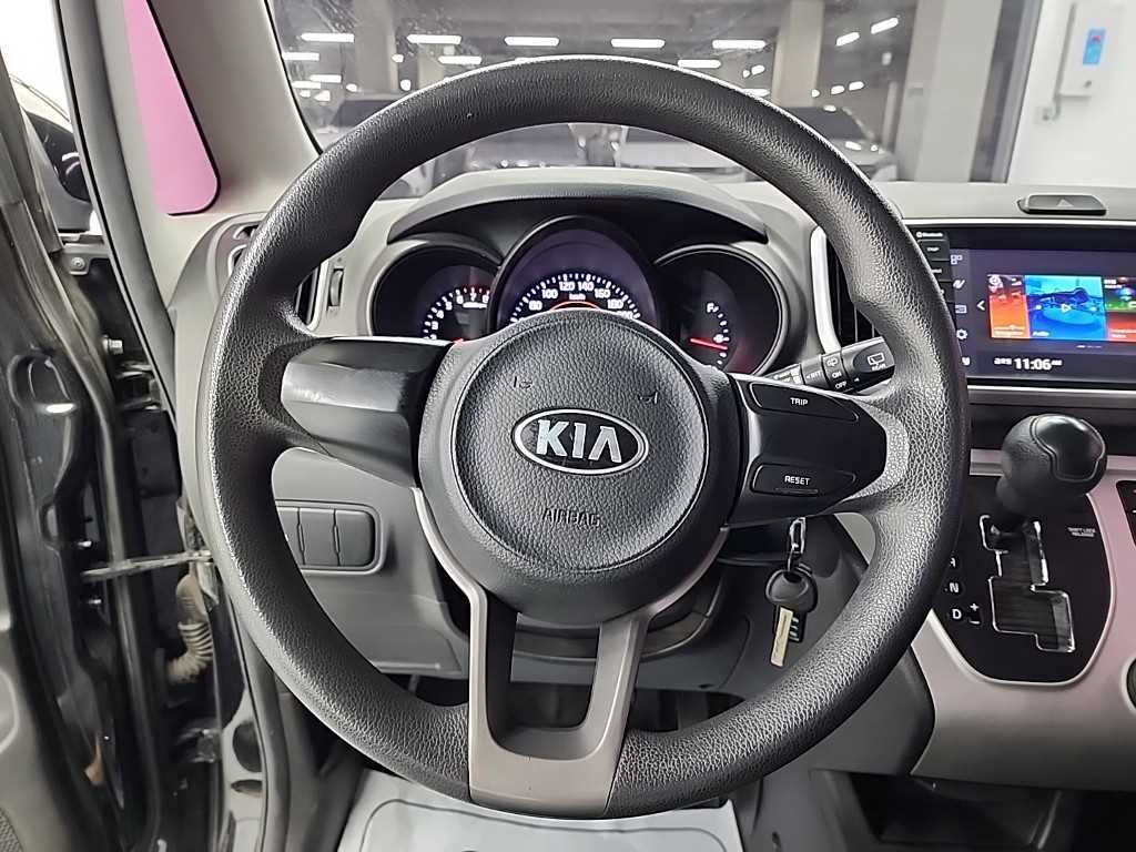 KIA Ray - Vista 9
