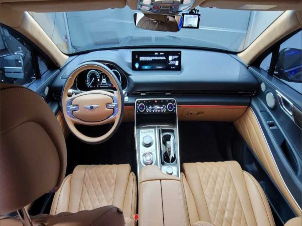 Genesis GV80 - Vista 6