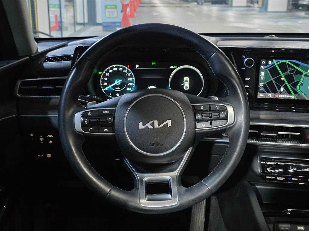 KIA K5 - Vista 11