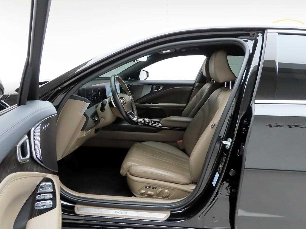 KIA K8 - Vista 11